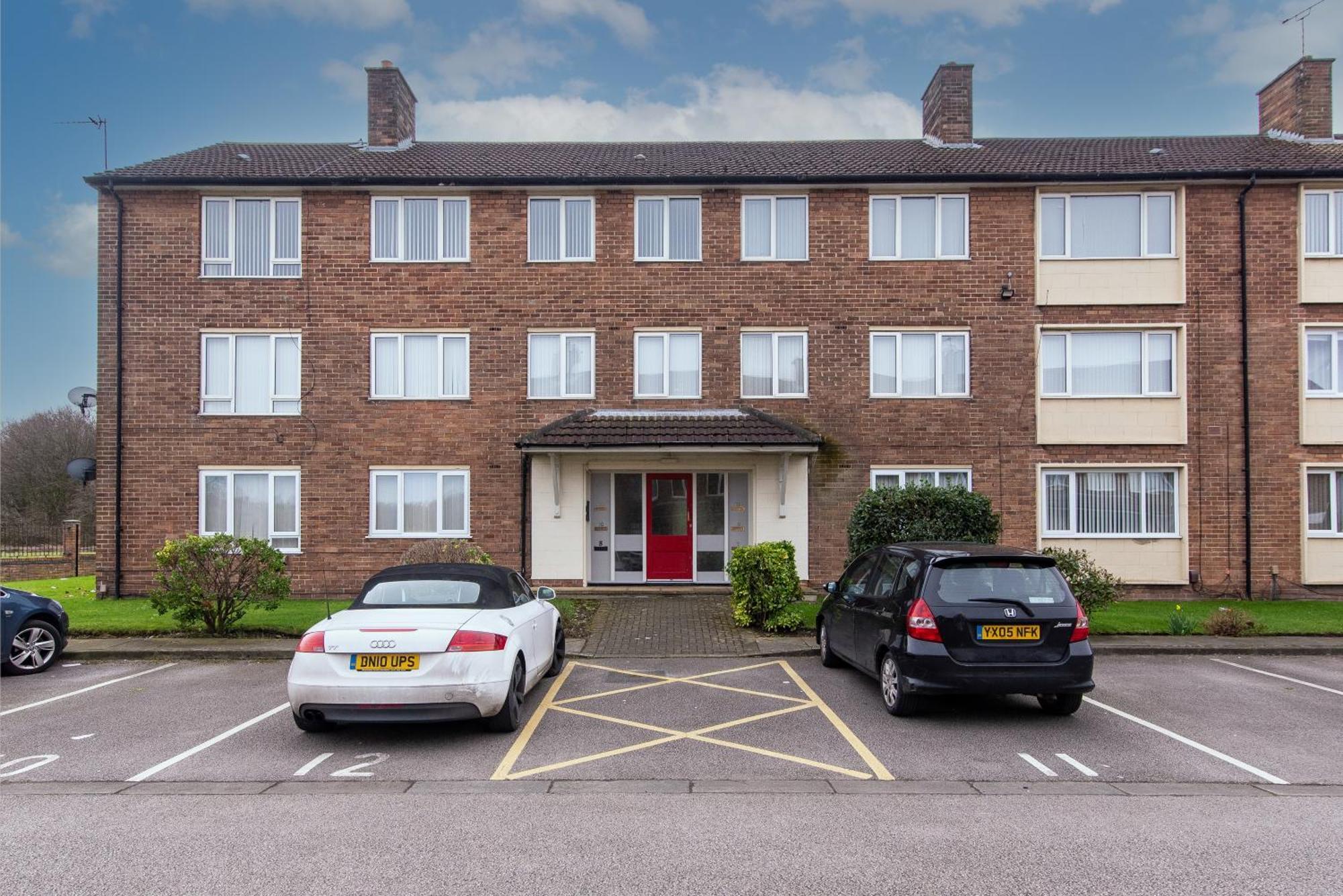 3 Bed Apartment - Perfect For Contractors Near Liverpool Airport Hale  Eksteriør billede